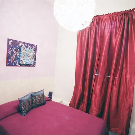 Youbed Extra Bed & Breakfast